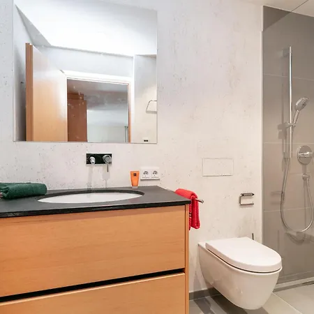 Apartment Marchfeld 1 *